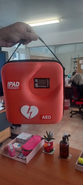 645493684_25938887532447423_6999967900776608679_n Απόκτηση απινιδωτή με χορηγία Ravago Hellas